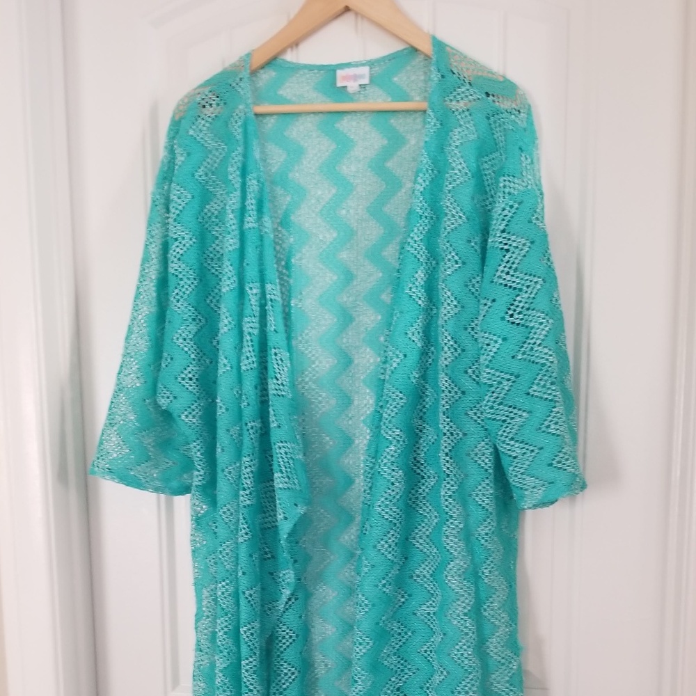 Large Shirley - Lularoe - Mint Chevron